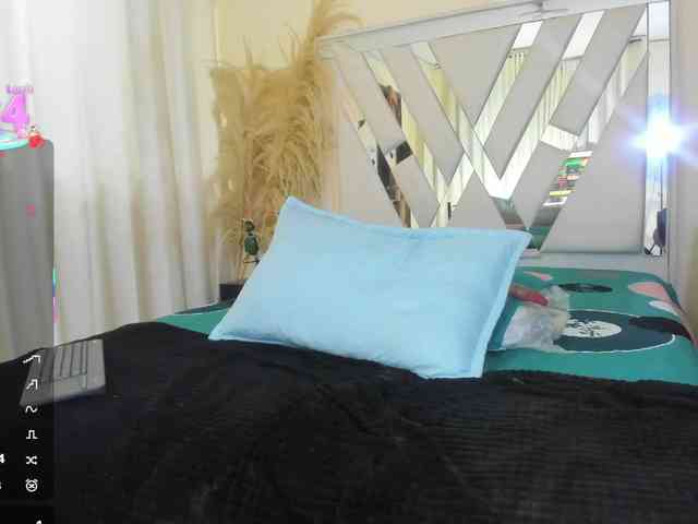 valentinaa-rios webcam