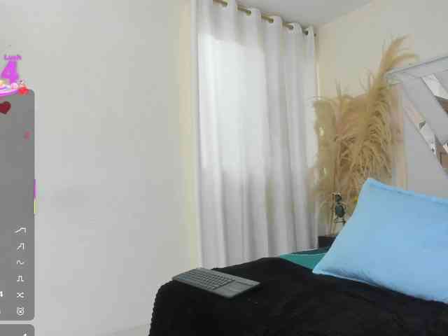 valentinaa-rios webcam