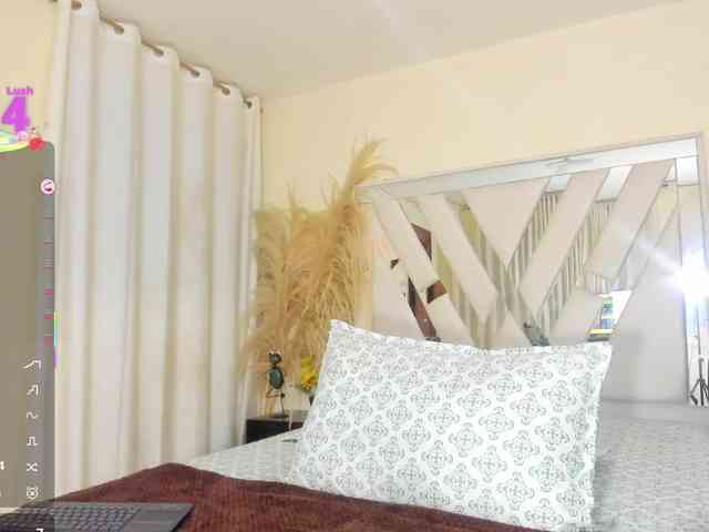 valentinaa-rios webcam