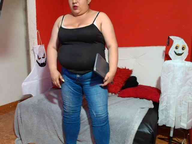 khloe-tomson webcam