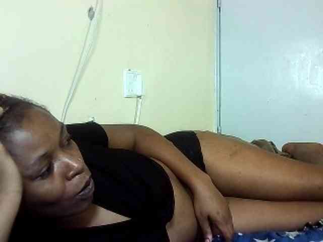 NaughtNightnurse webcam