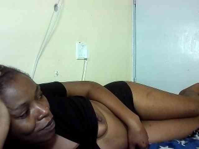 NaughtNightnurse webcam