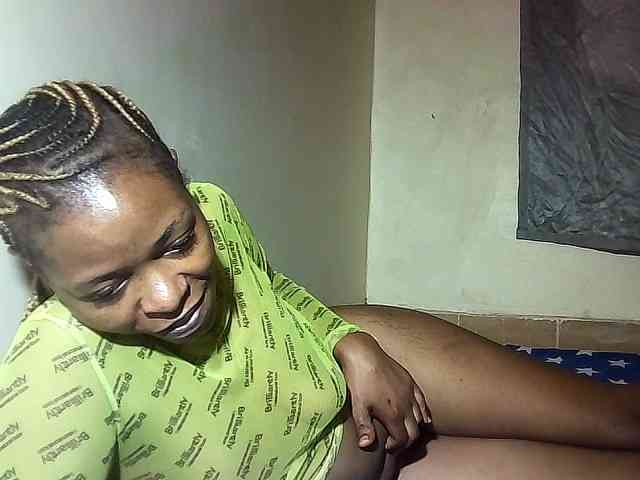 NaughtNightnurse webcam