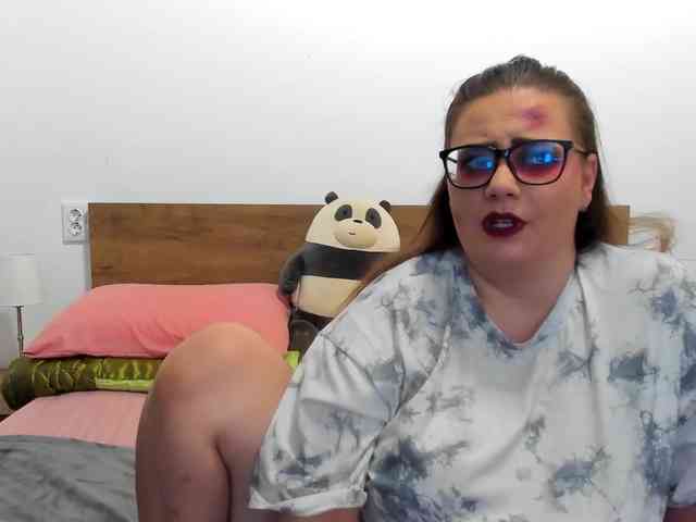 amiravyxen webcam