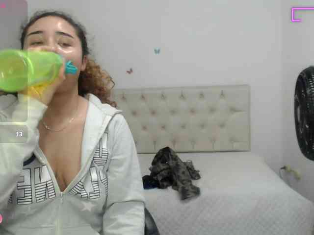 sasha-17- webcam