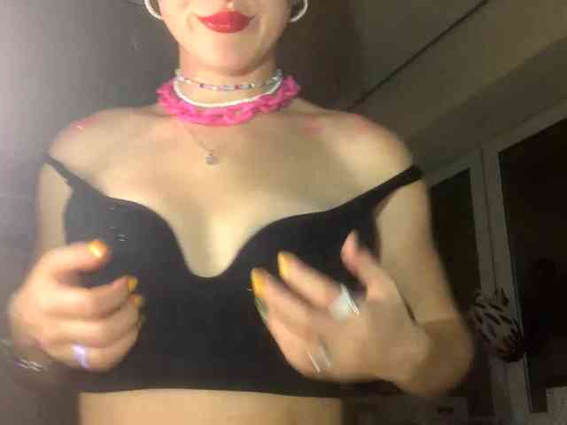 PartheniaOshima webcam