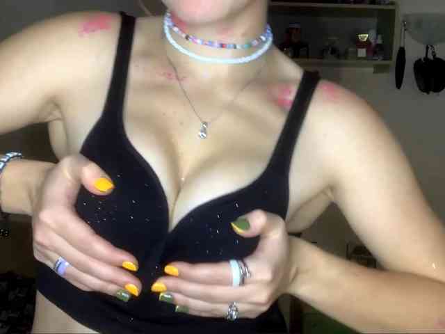 PartheniaOshima webcam