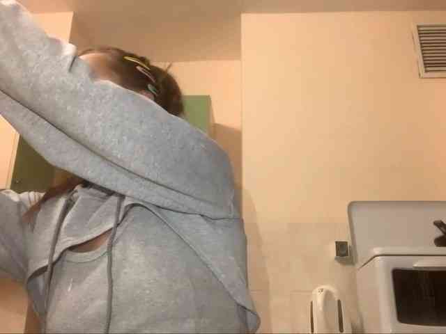 PartheniaOshima webcam