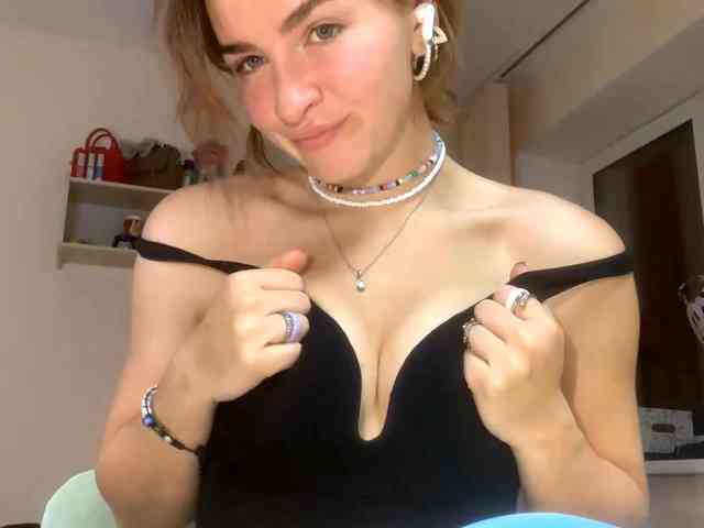 PartheniaOshima webcam