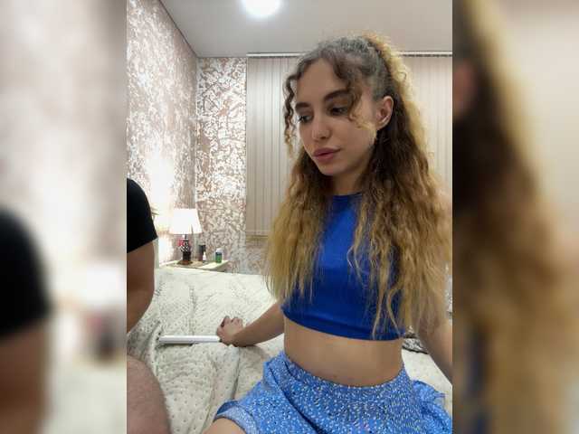 Entrez le videochat erotique avec le
modèle Buzzyd Buzzyd