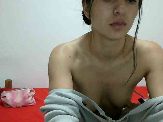 Natyglam webcam