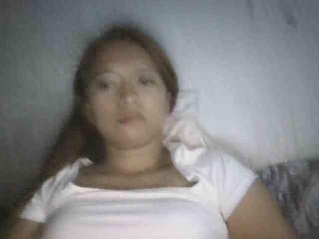 BelleChic01 webcam