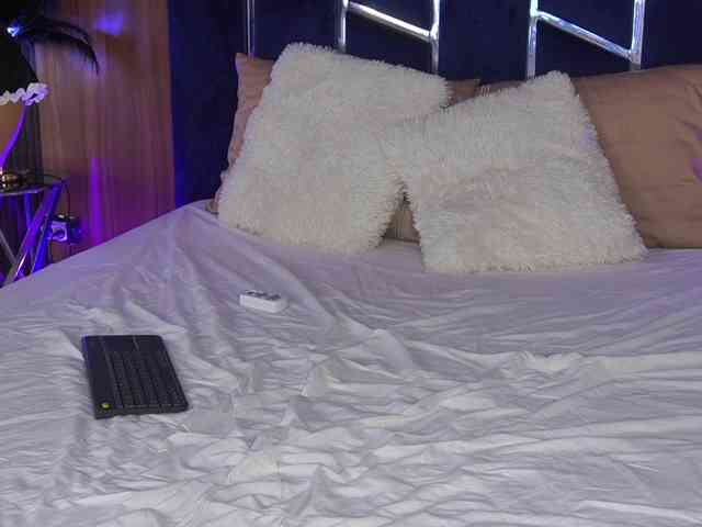 KylieKroft webcam