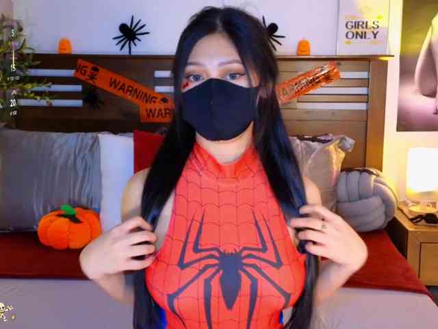 aaliyah18ally webcam