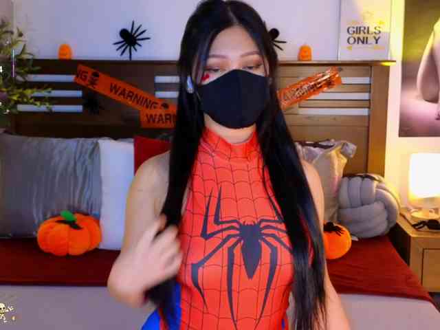 aaliyah18ally webcam