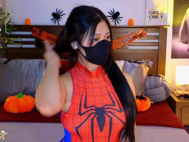 aaliyah18ally webcam