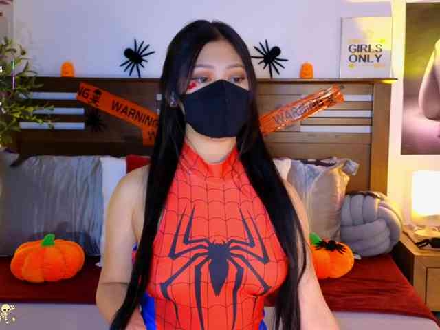 aaliyah18ally webcam