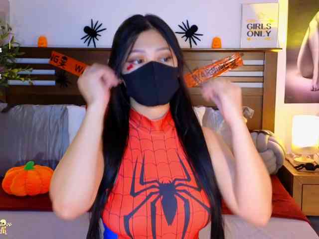 aaliyah18ally webcam