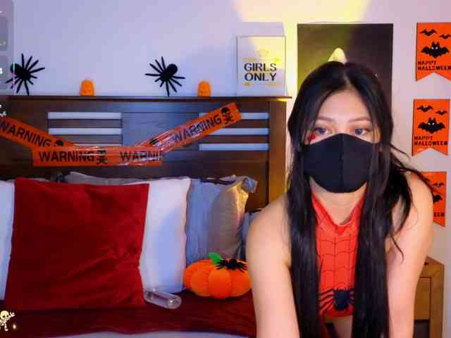 aaliyah18ally webcam