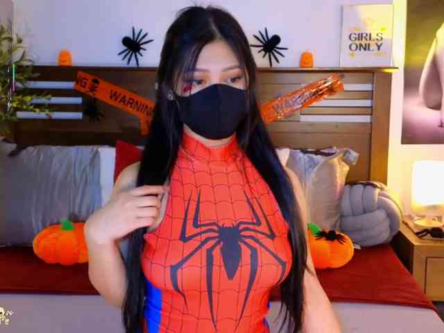 aaliyah18ally webcam