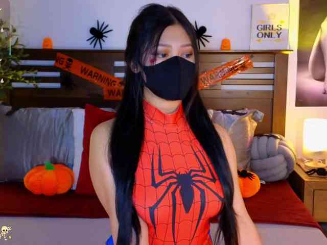 aaliyah18ally webcam