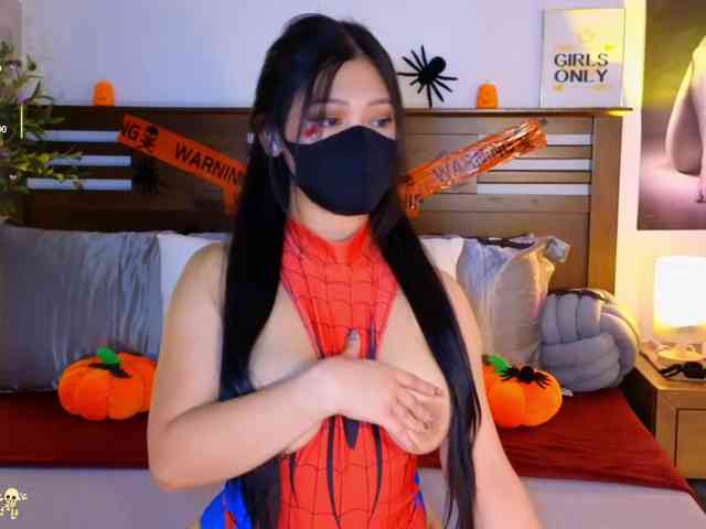 aaliyah18ally webcam