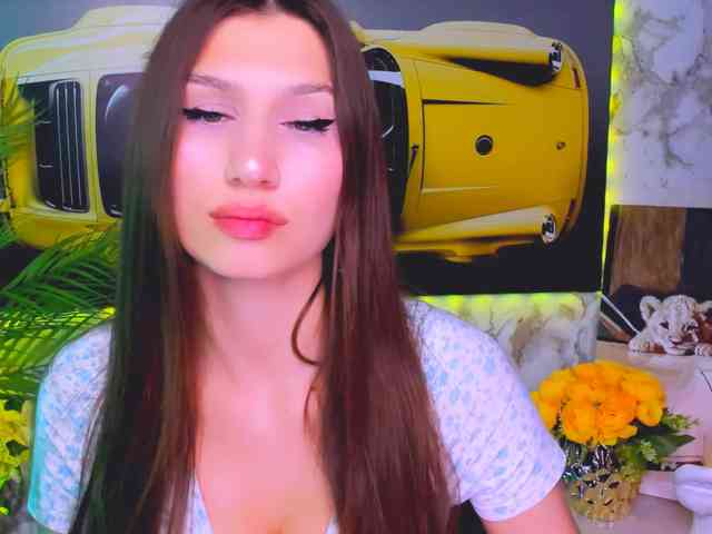 CarolineM webcam