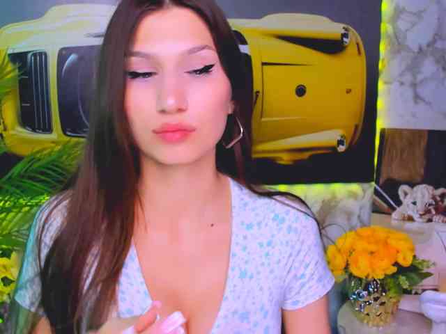 CarolineM webcam