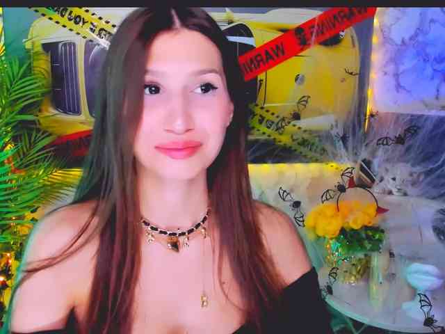 CarolineM webcam
