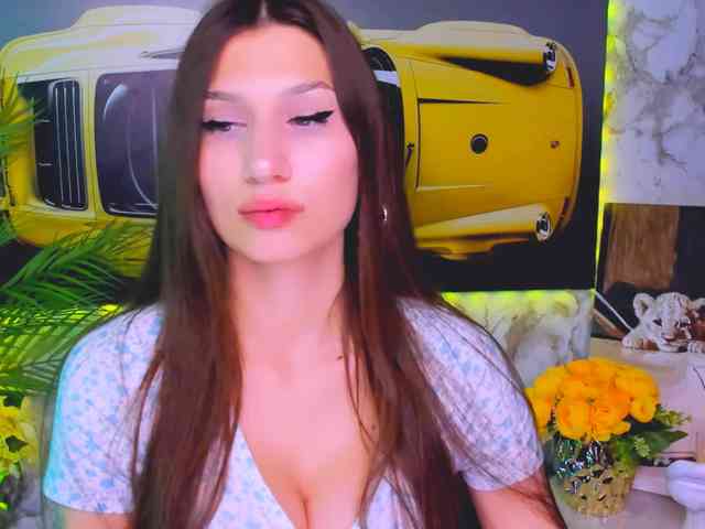 CarolineM webcam