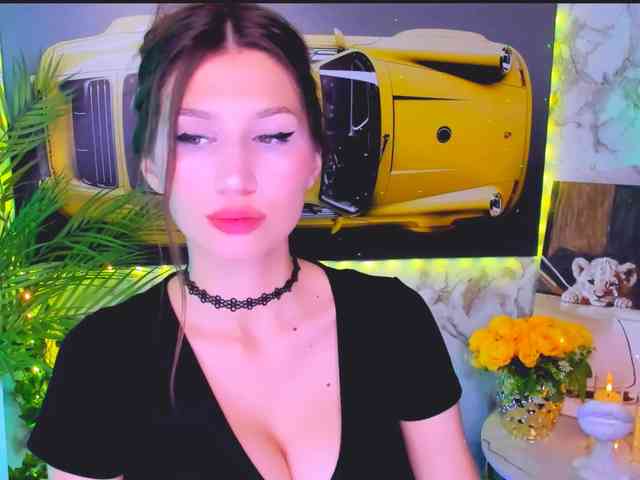 CarolineM webcam