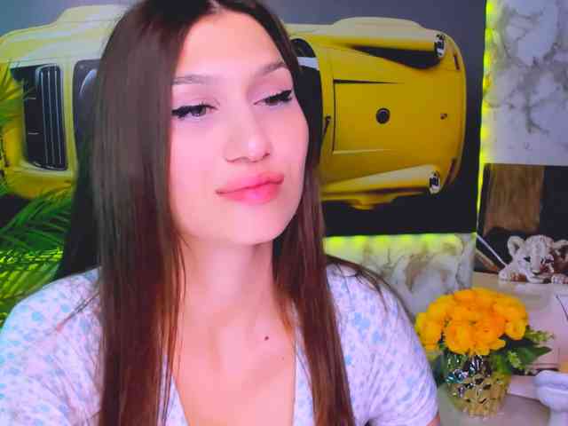 CarolineM webcam