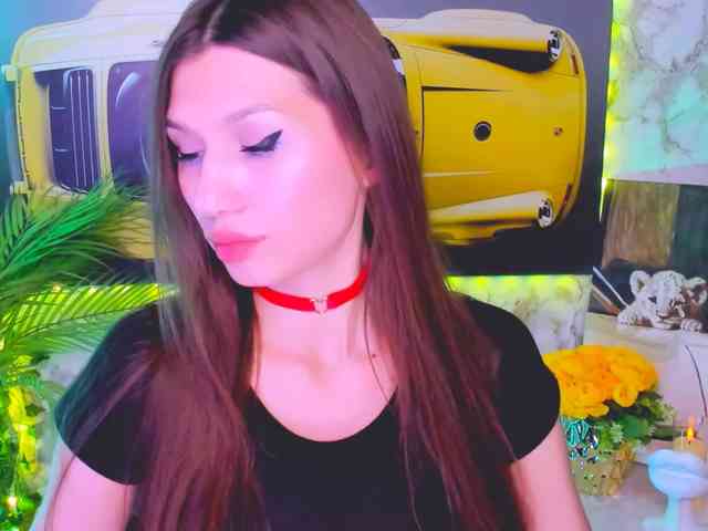 CarolineM webcam