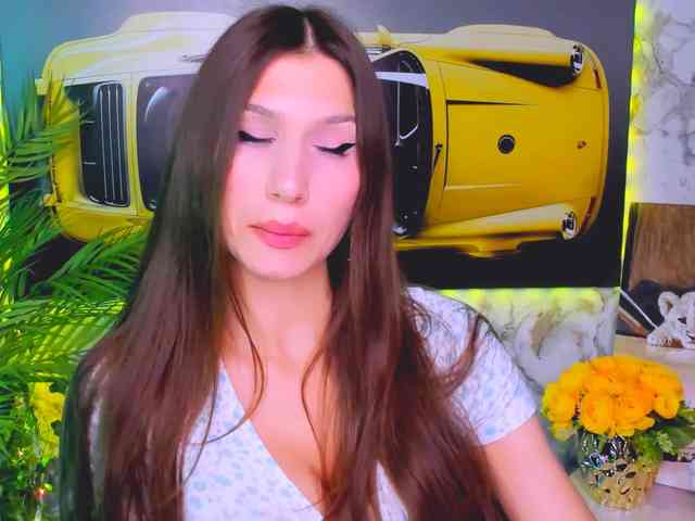 CarolineM webcam