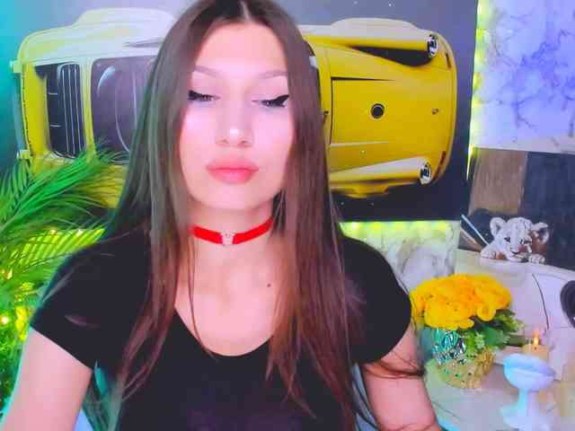 CarolineM webcam