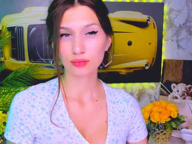 CarolineM webcam
