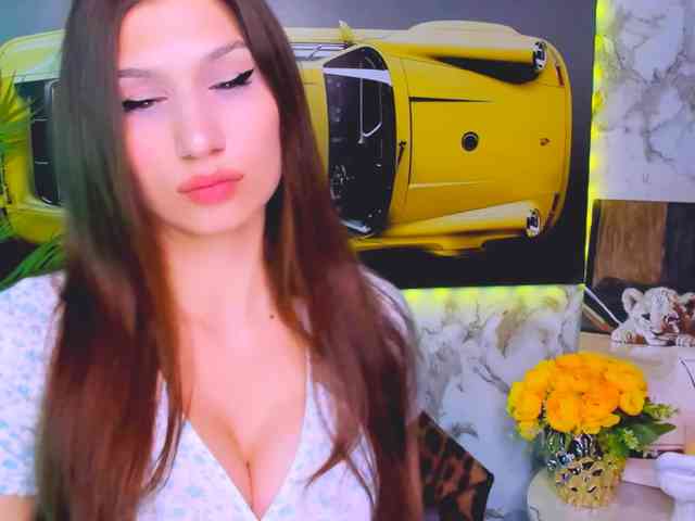 CarolineM webcam