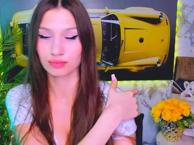 CarolineM webcam