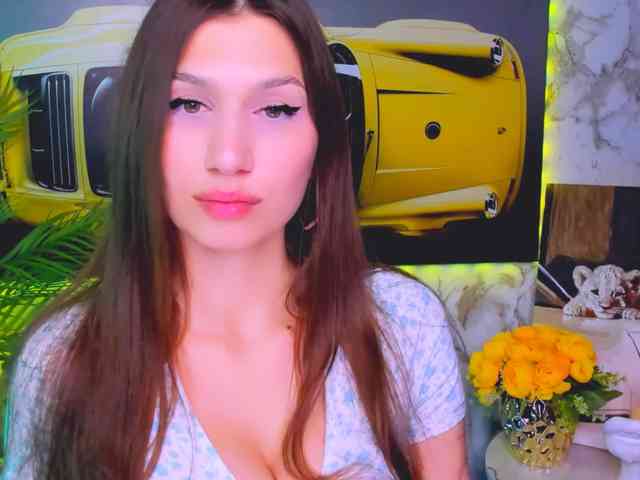 CarolineM webcam