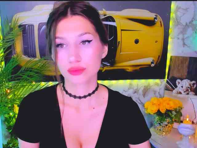 CarolineM webcam