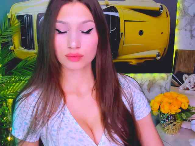 CarolineM webcam