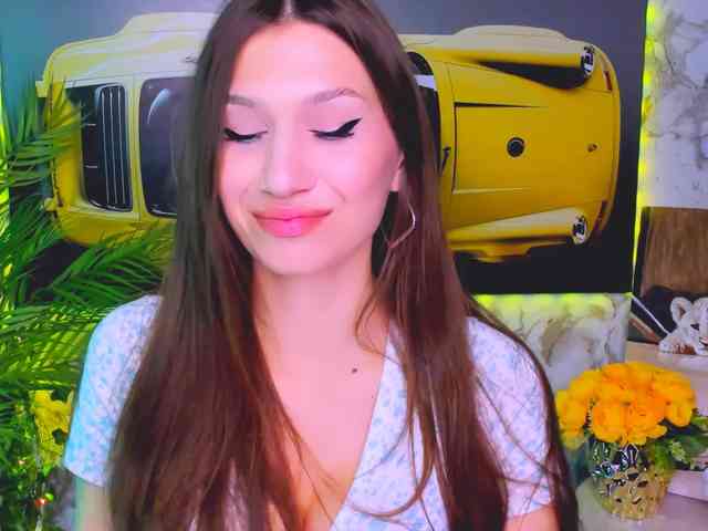 CarolineM webcam