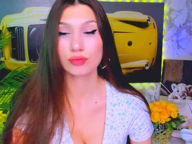 CarolineM webcam