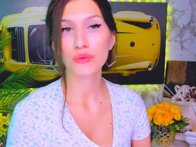 CarolineM webcam