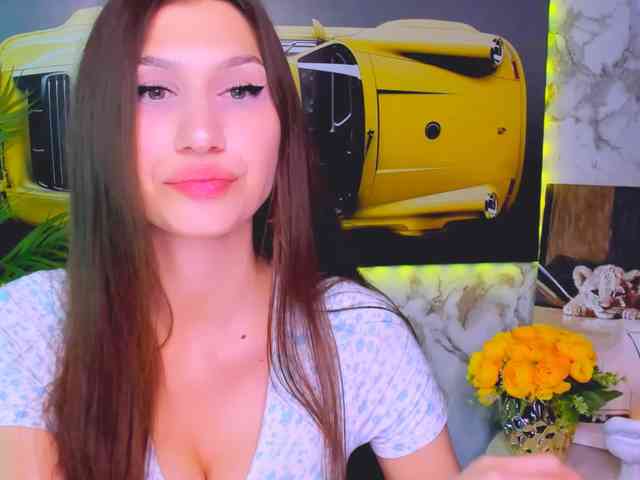 CarolineM webcam