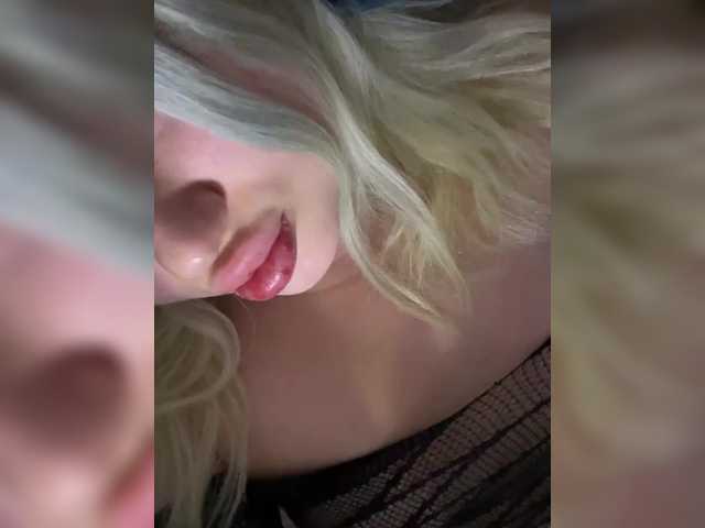 Accedi alla chat con il nickname zipa878 zipa878