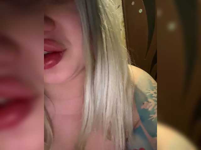 Entrez le videochat erotique avec le
modèle zipa878 zipa878