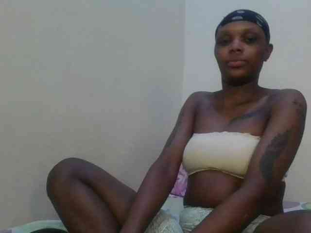 Girlnextdoor8 webcam