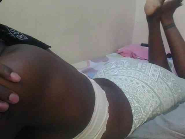 Girlnextdoor8 webcam