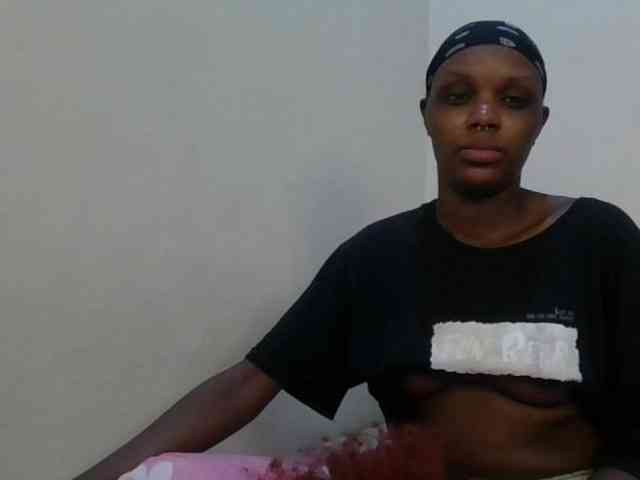 Girlnextdoor8 webcam